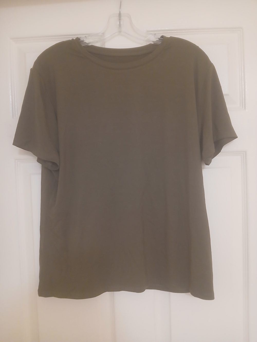 Women's Olive Short Sleeve Tee